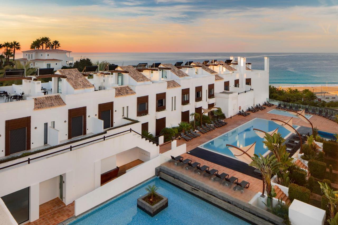 Two-Bedroom Apartment with Sea View