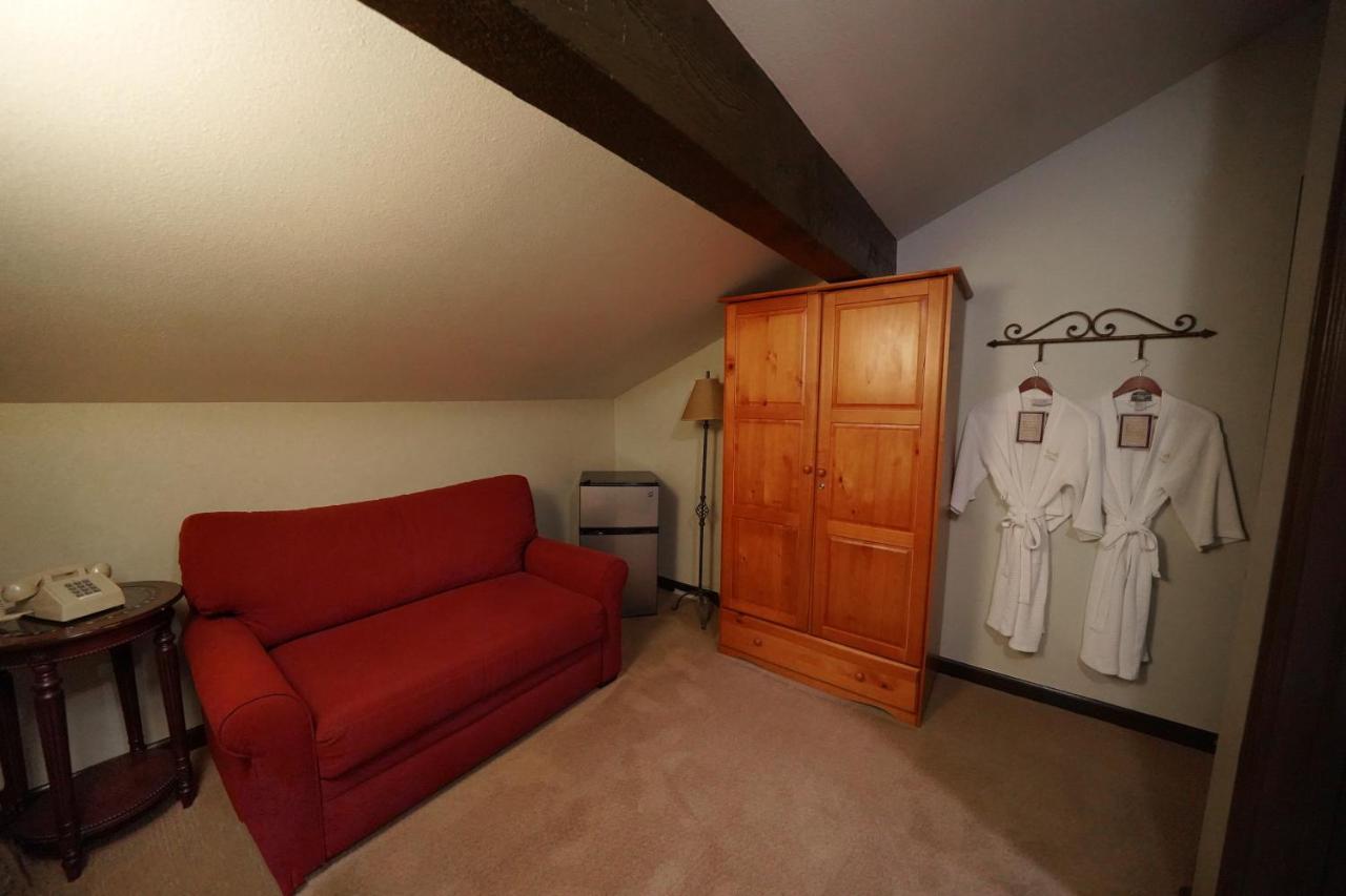 Family Suite,1024825168:JPEG