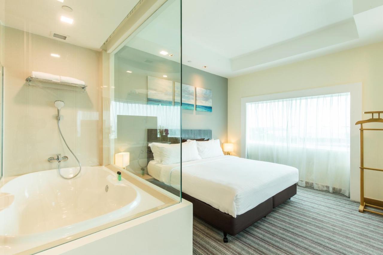 Suite Room,1083545923:JPEG