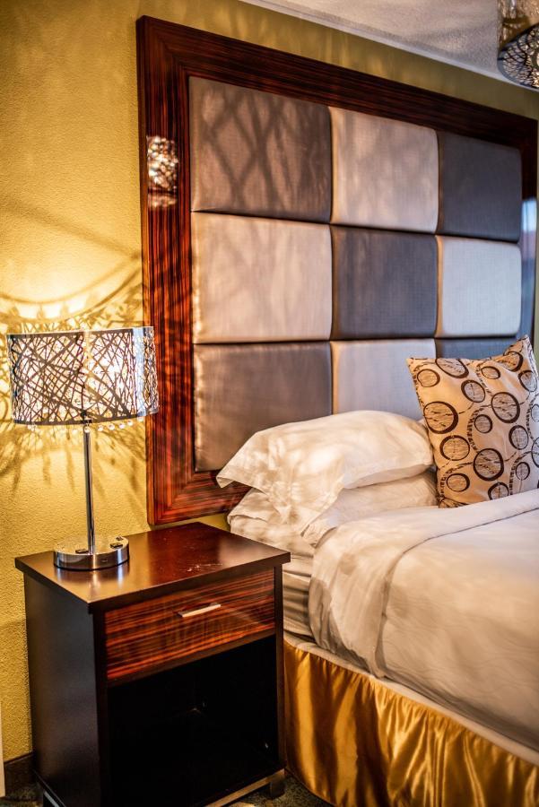 Two-Bedroom Suite