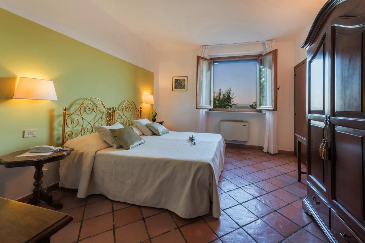 Double or Twin Room with Garden View