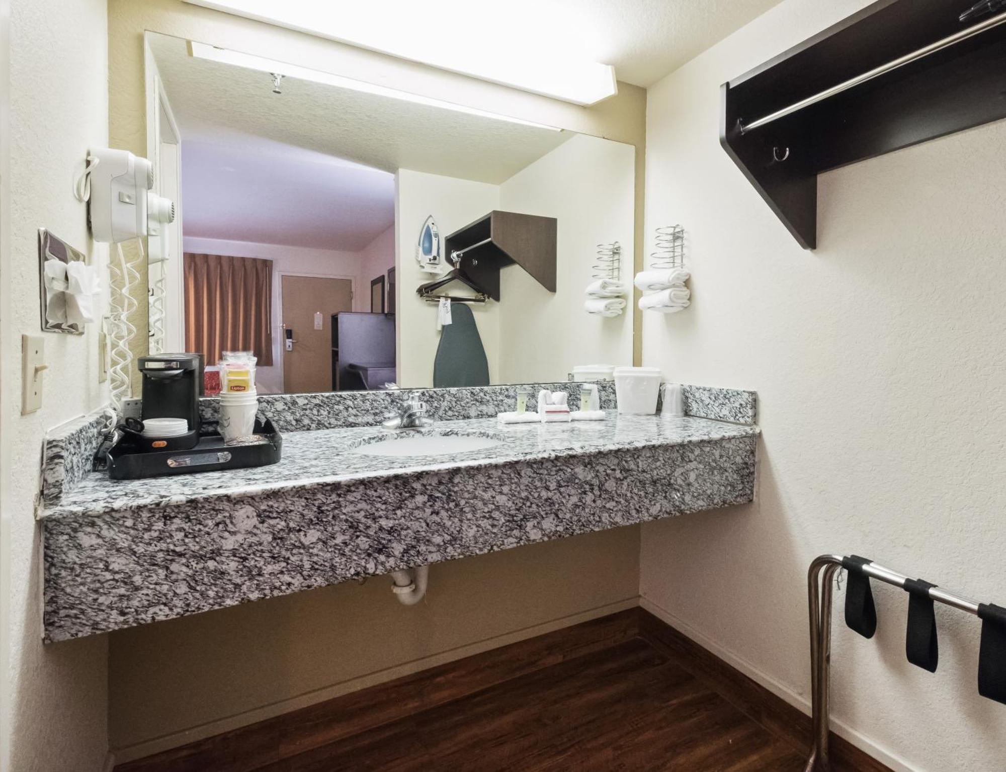 Deluxe Room with Two Queen Beds Non-Smoking