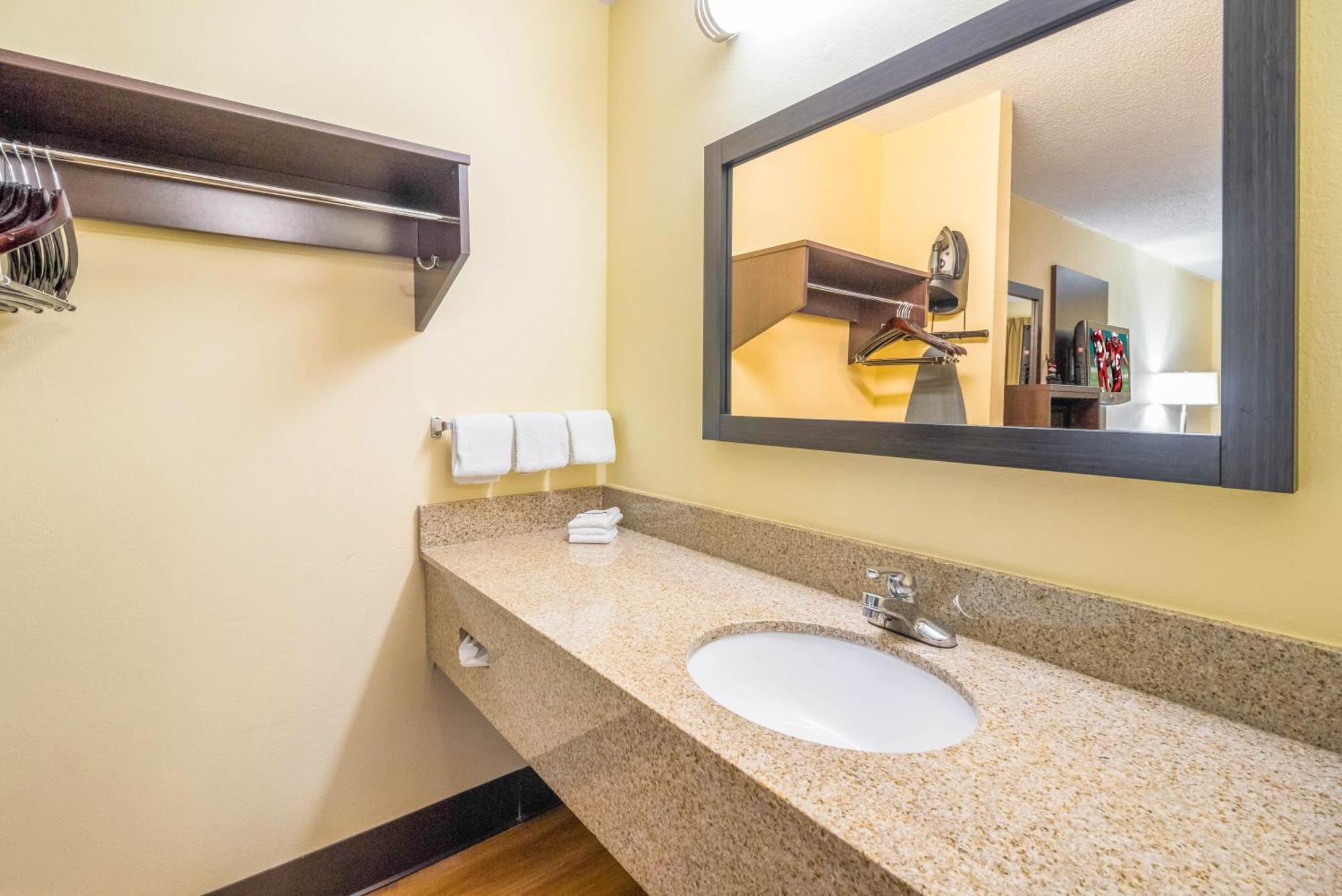 Deluxe Room with Two Double Beds Smoking