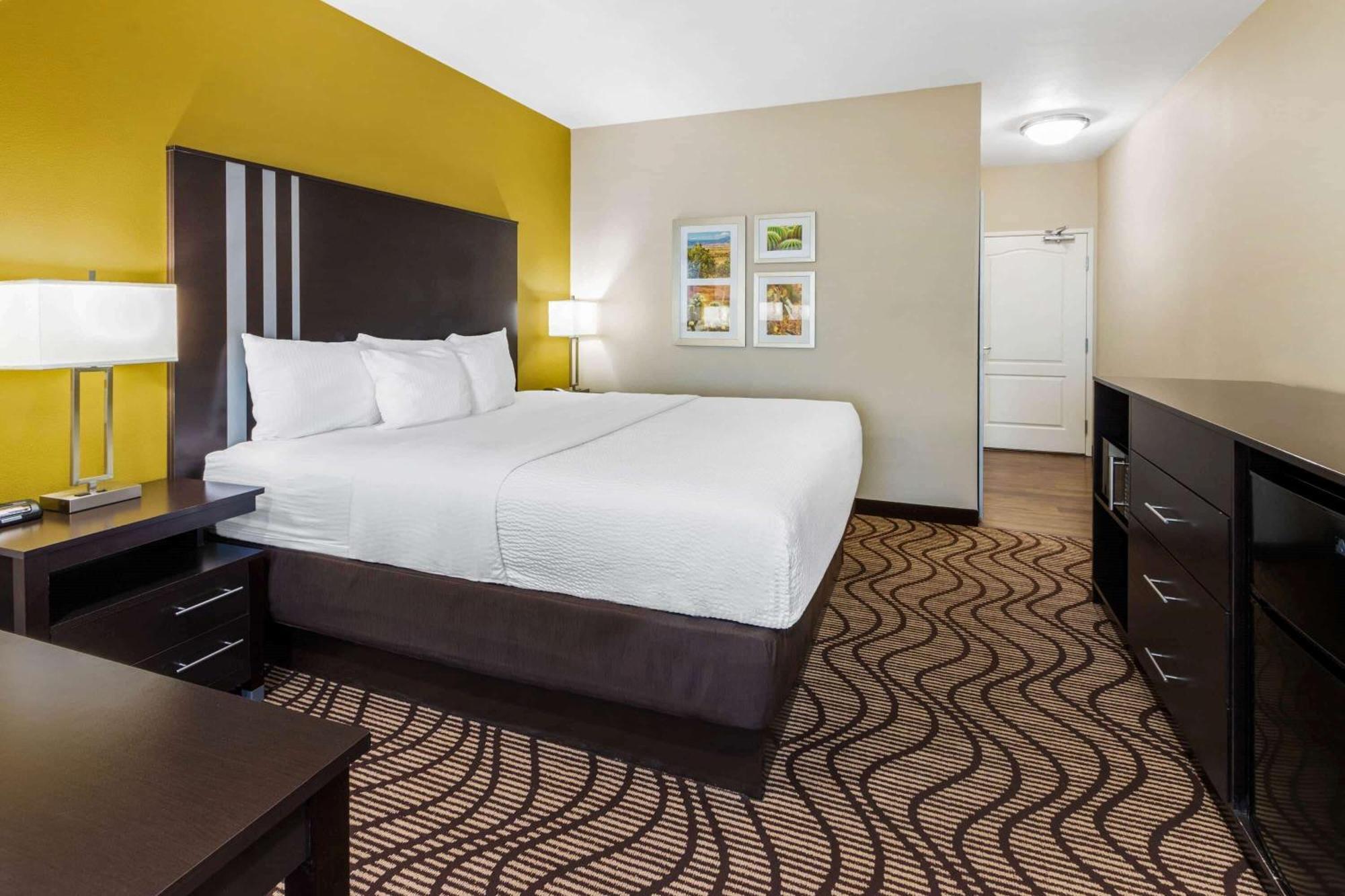 Executive King Room