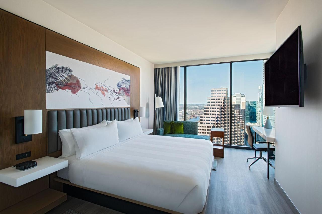 Corner King, Guest room, 1 King, Corner room,1347430661:JPEG