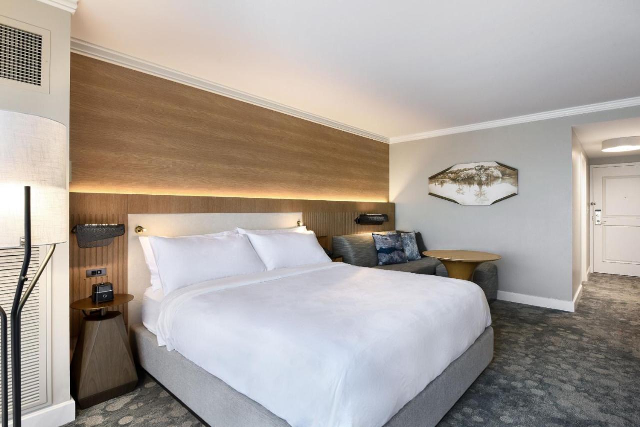 1 King Bed, Resort View, Guest Room