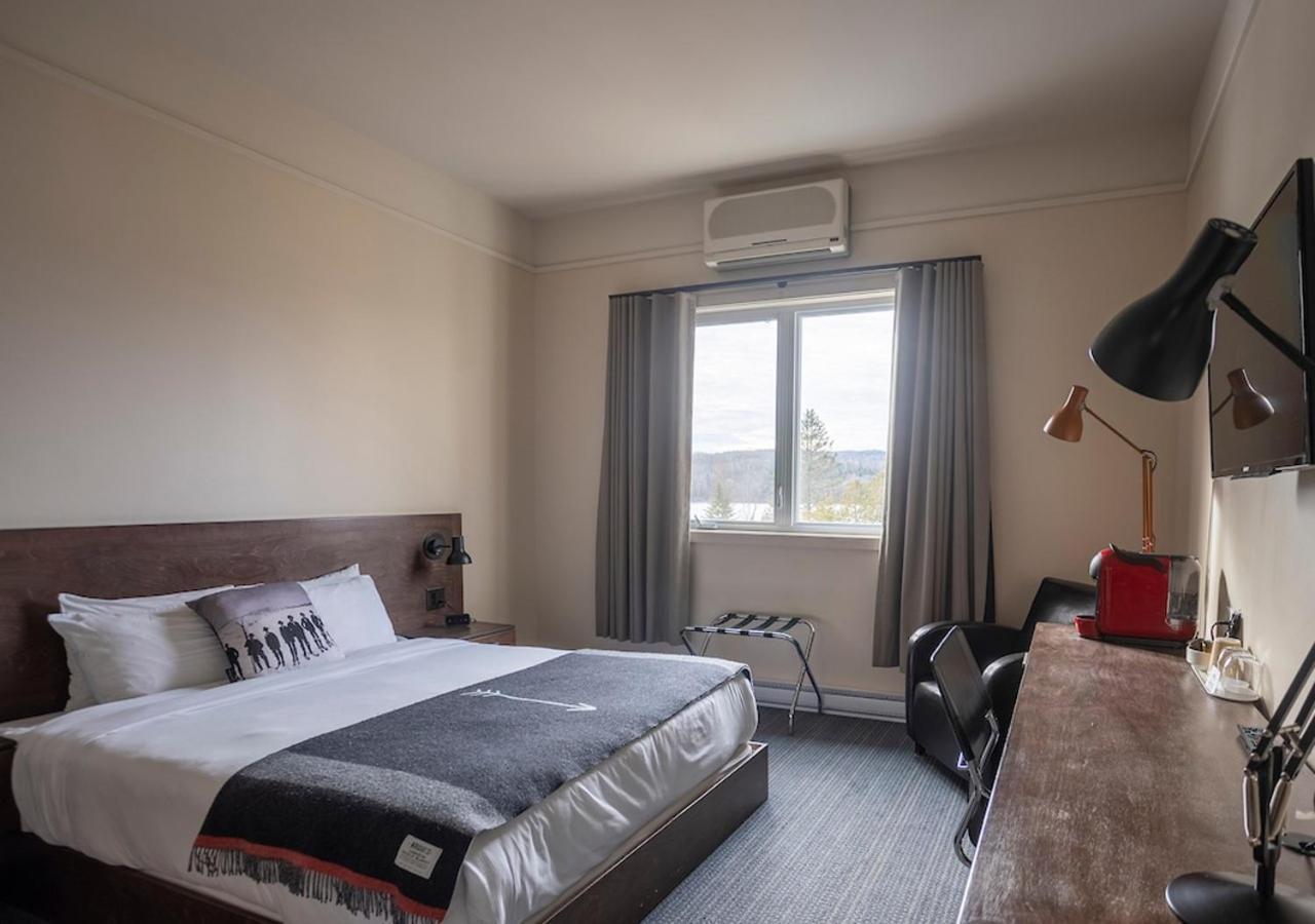 Deluxe Queen Room,1353369364:JPEG