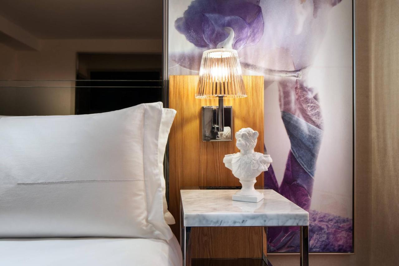 Superior Room, Guest room, King