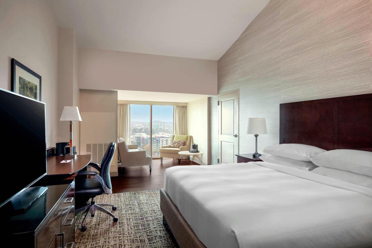 1 King Bed, Guest Room,1546857238:JPEG