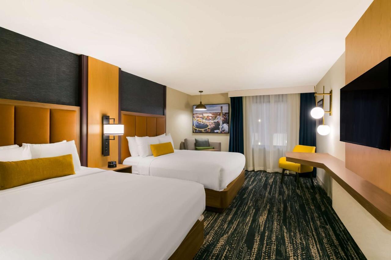 Queen Room with Two Queen Beds