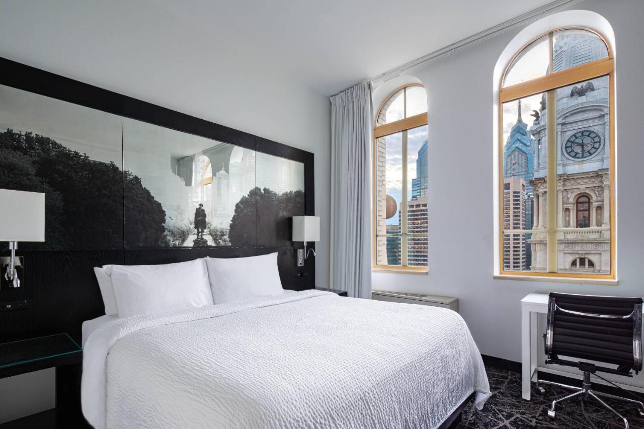 Executive Queen Room,1526265127:JPEG