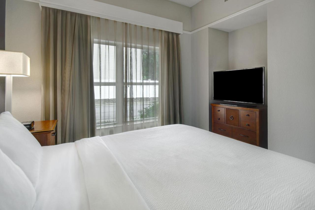 One-Bedroom King Suite,1389988481:JPEG
