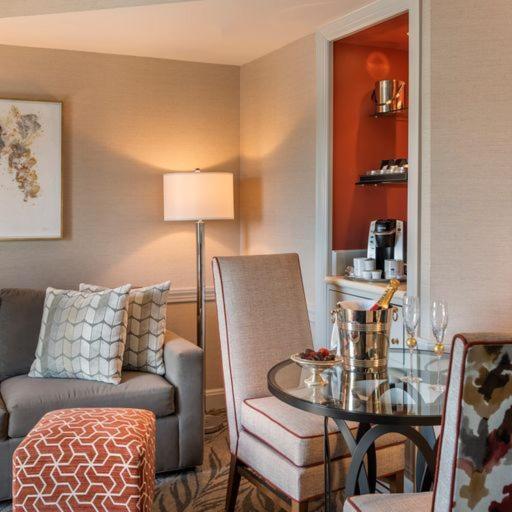 Executive King Suite