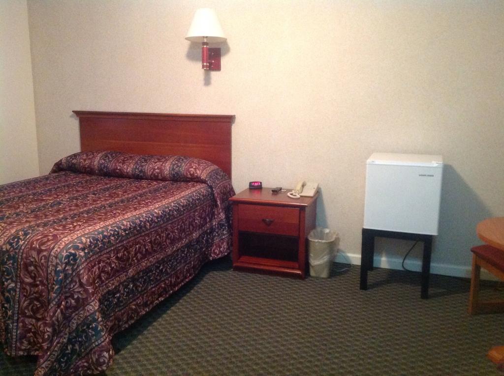 Standard Queen Room,142520526:JPEG