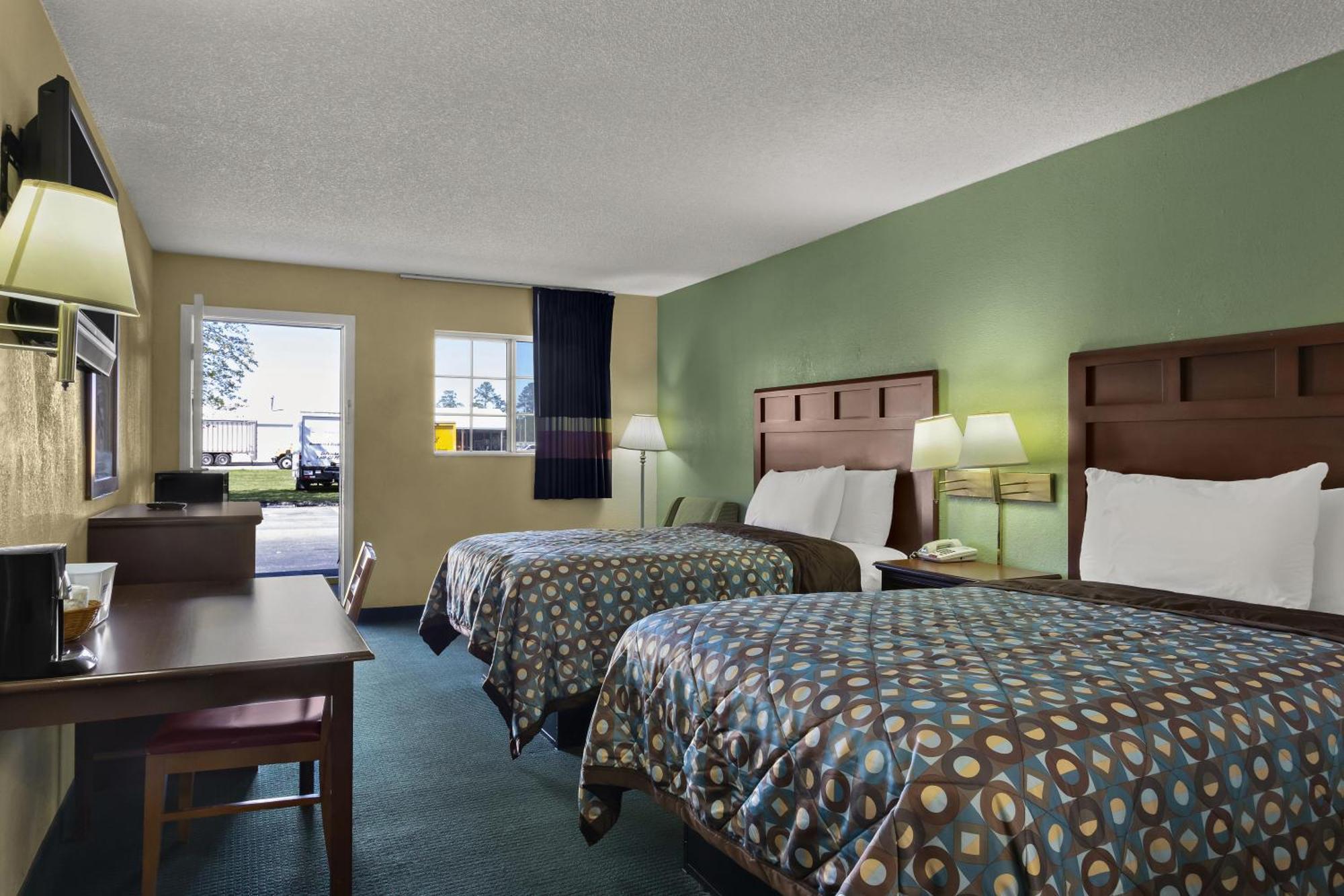 Double Room with Two Double Beds Non-Smoking,1498827400:JPEG