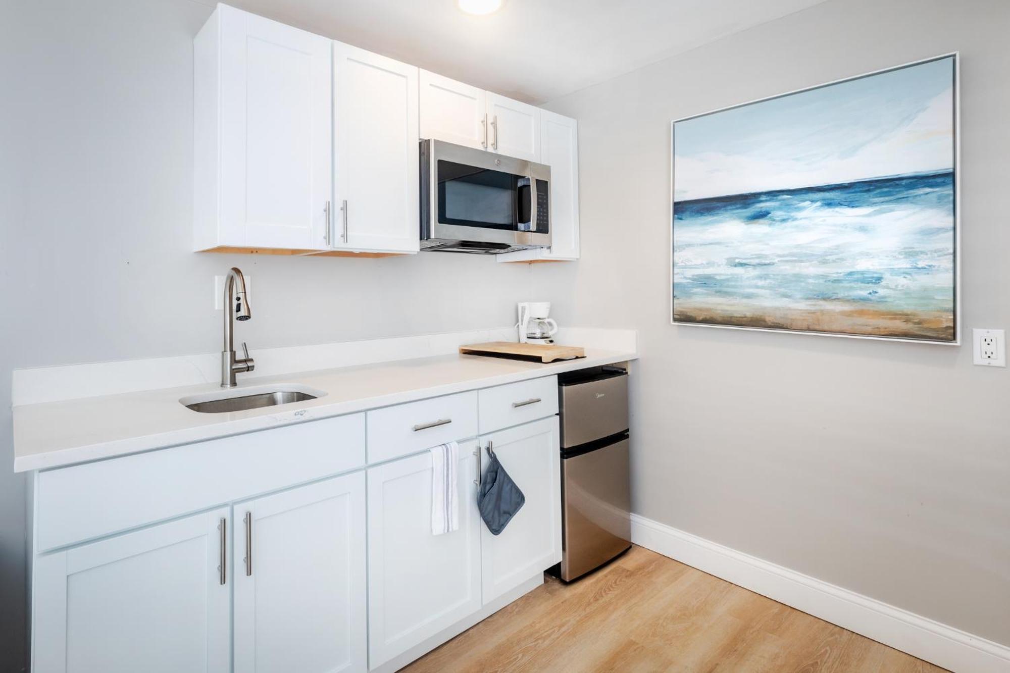 Standard Double Room with Kitchenette,1498826764:JPEG