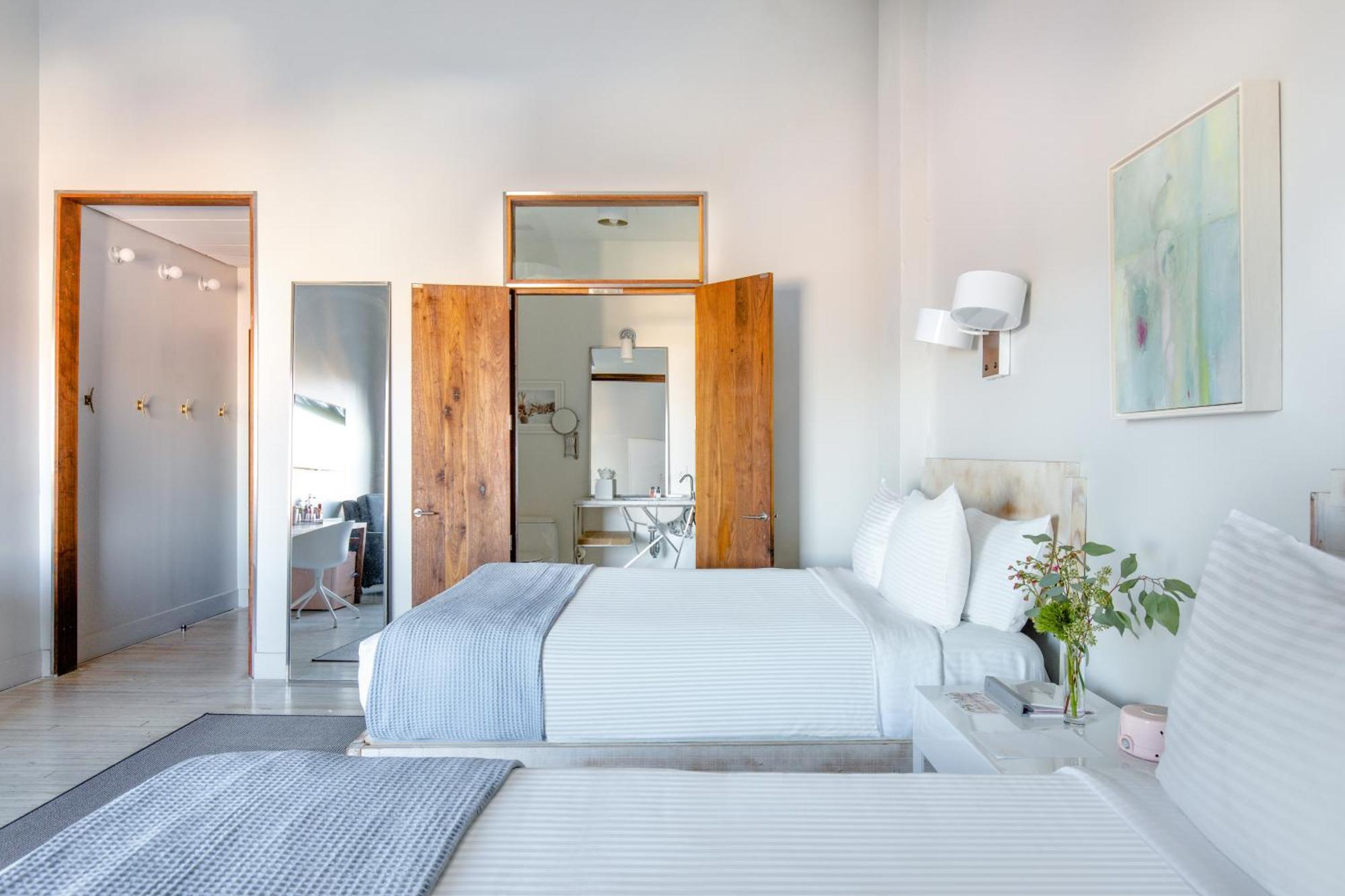 Standard Double Room,1698135726:JPEG