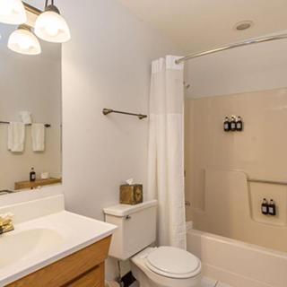 Double Room with Lake View,1522701868:JPEG