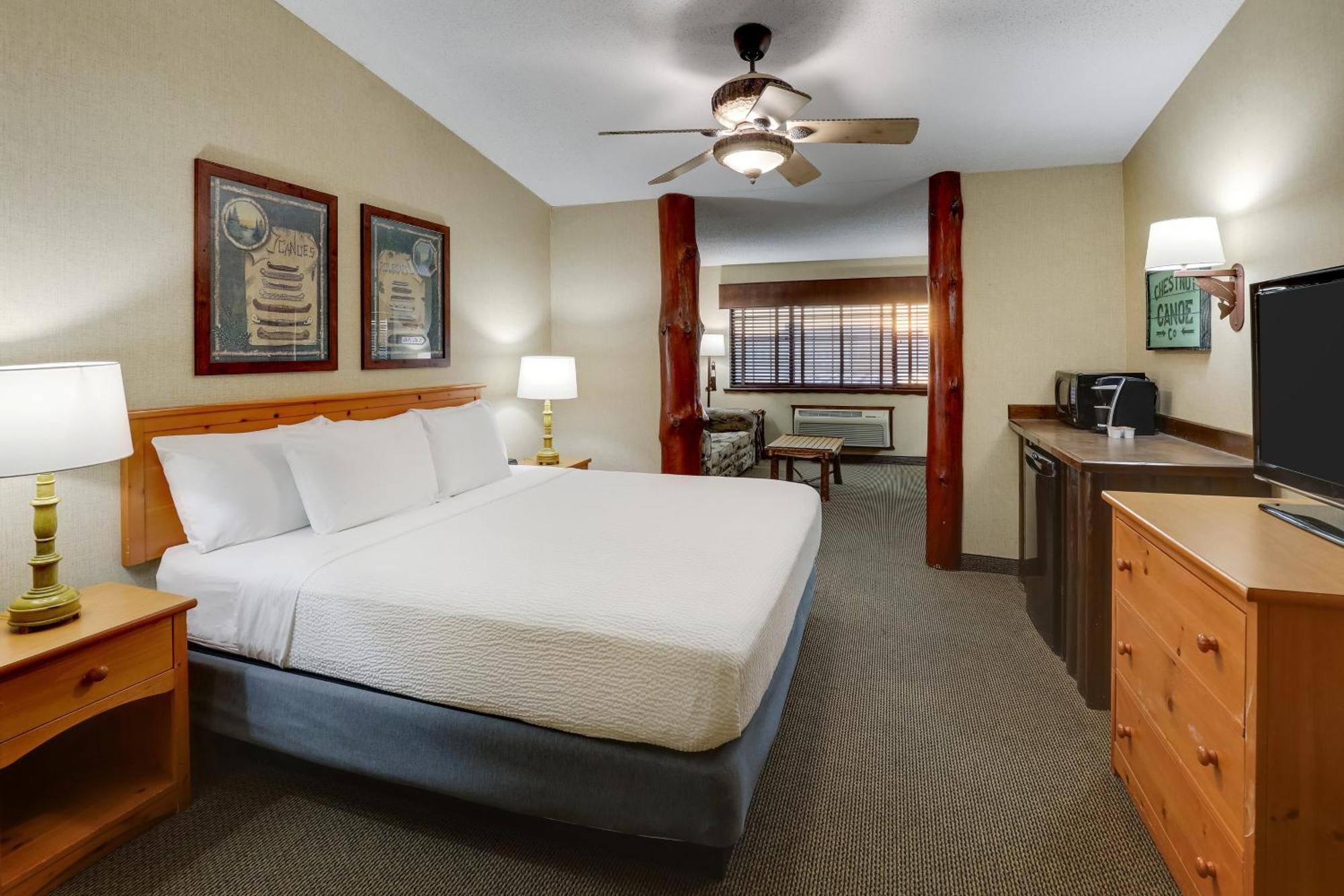 Superior King Room,1538034916:JPEG