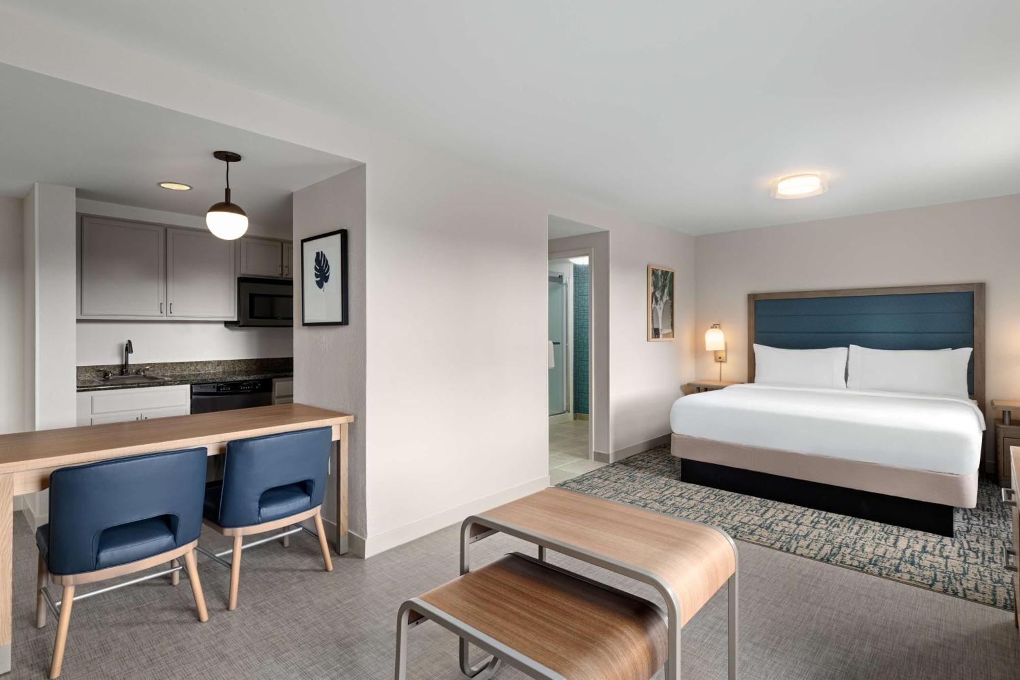 King Studio Suite,1544264089:JPEG