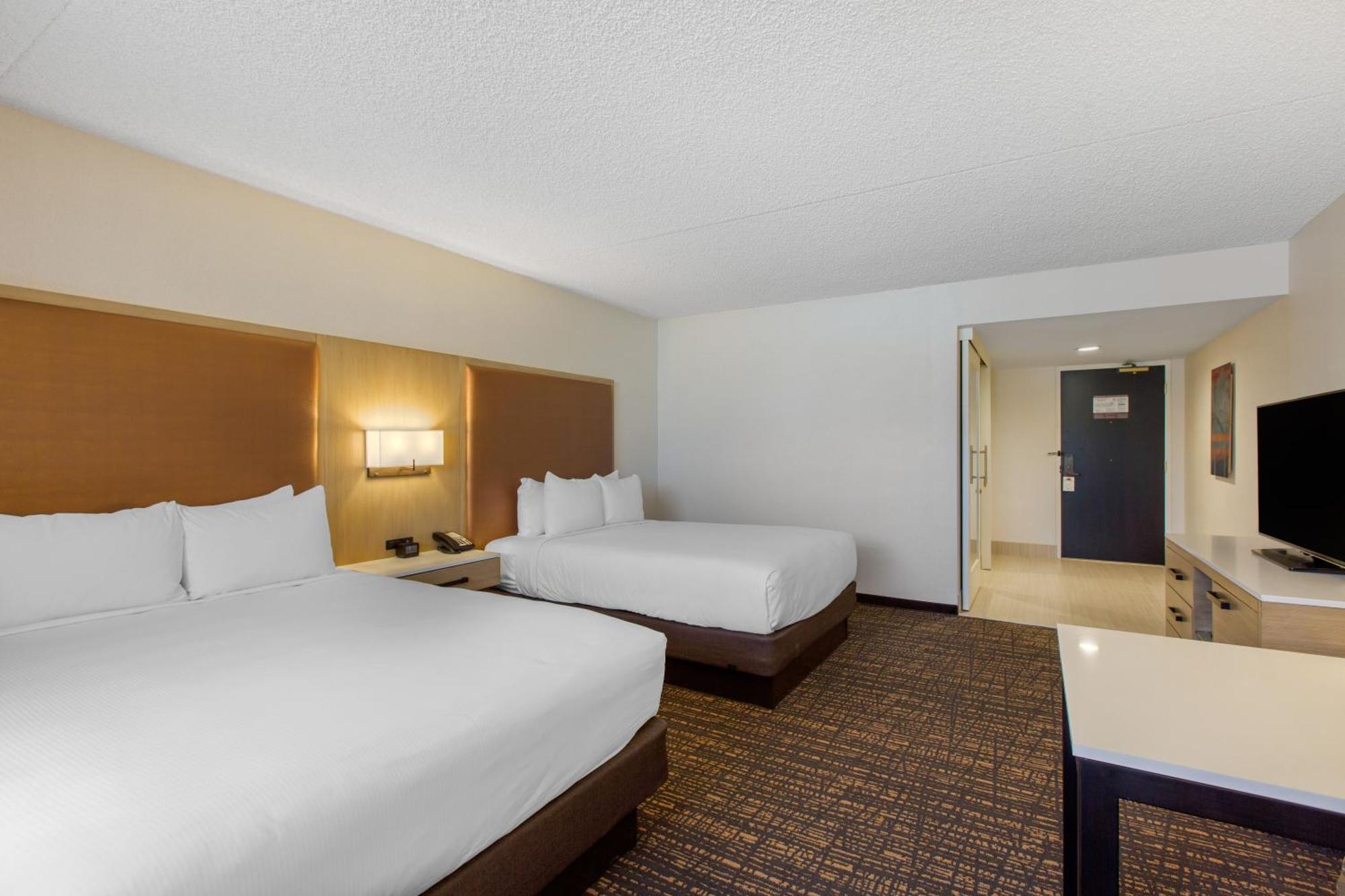Queen Room with Two Queen Beds