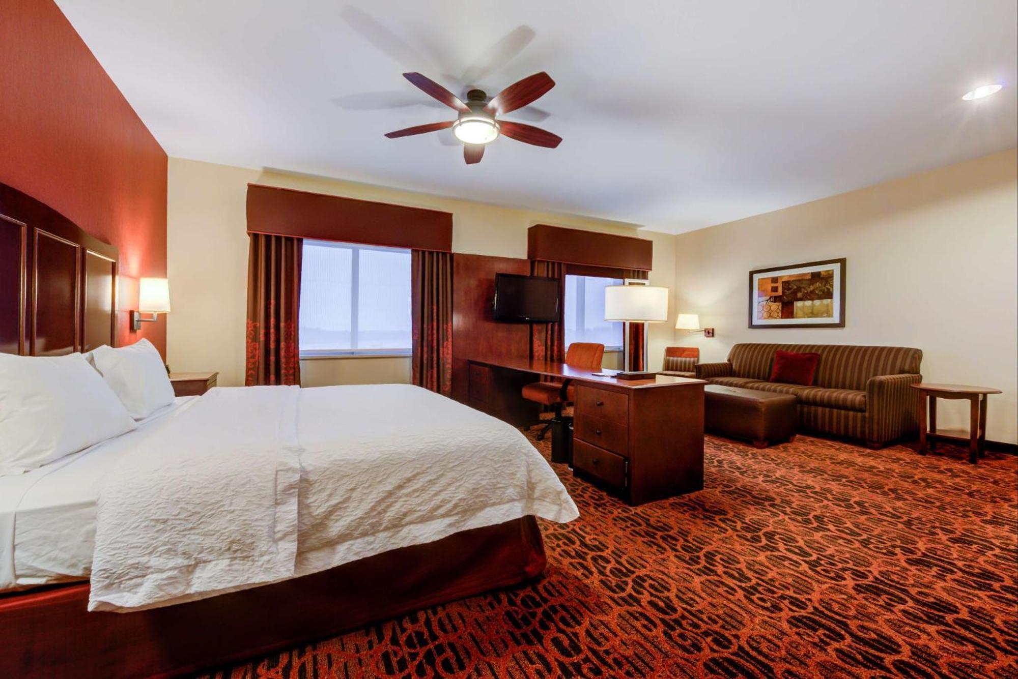 King Studio Suite - Mobility Access/Non-Smoking