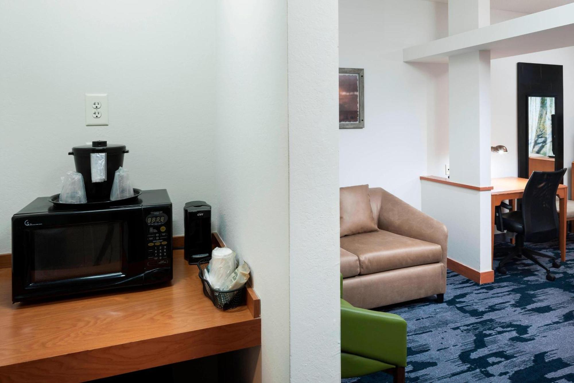 King Suite with Sofa Bed,1552435429:JPEG