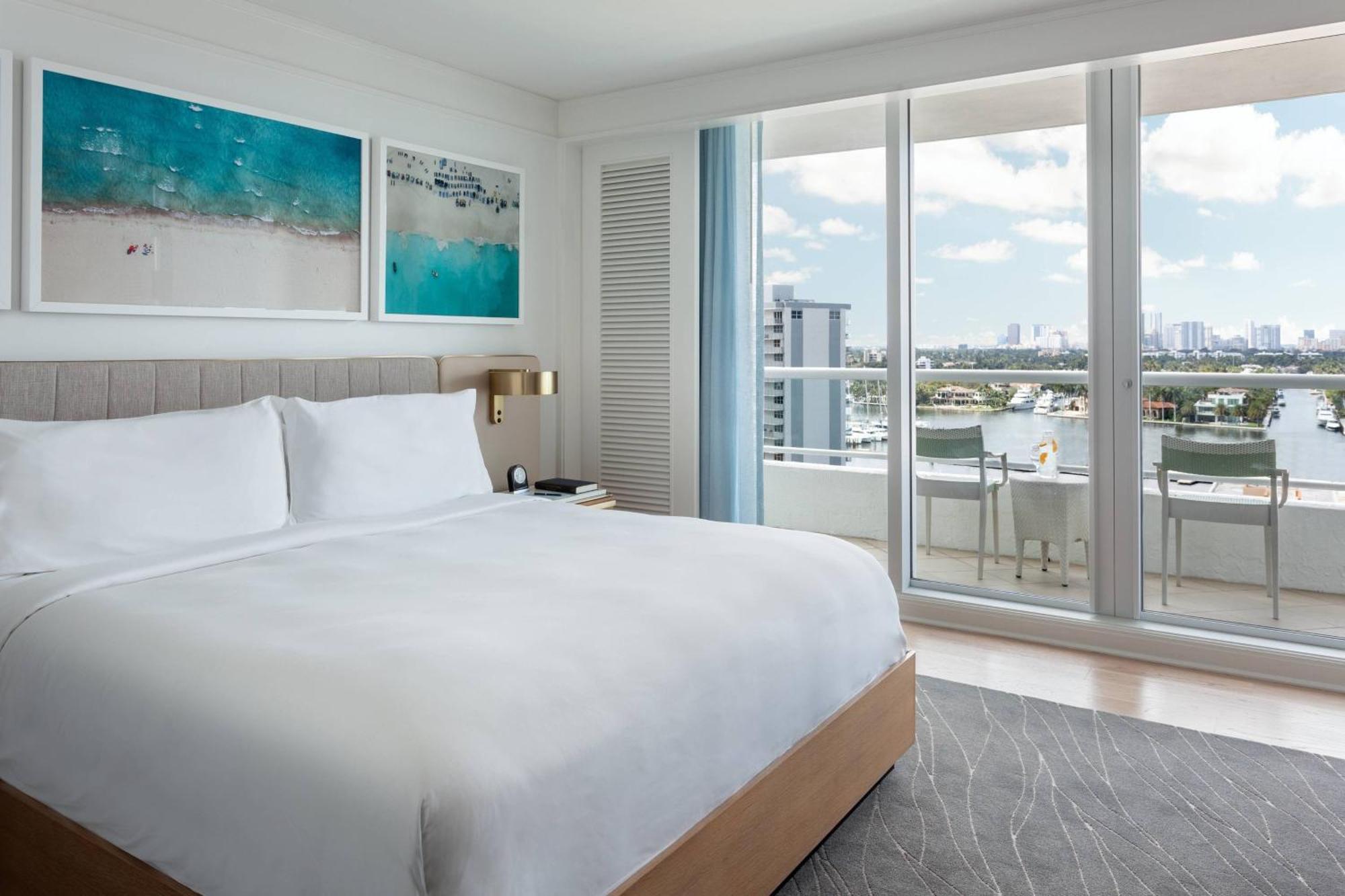 King Room Intracoastal View,1554726838:JPEG