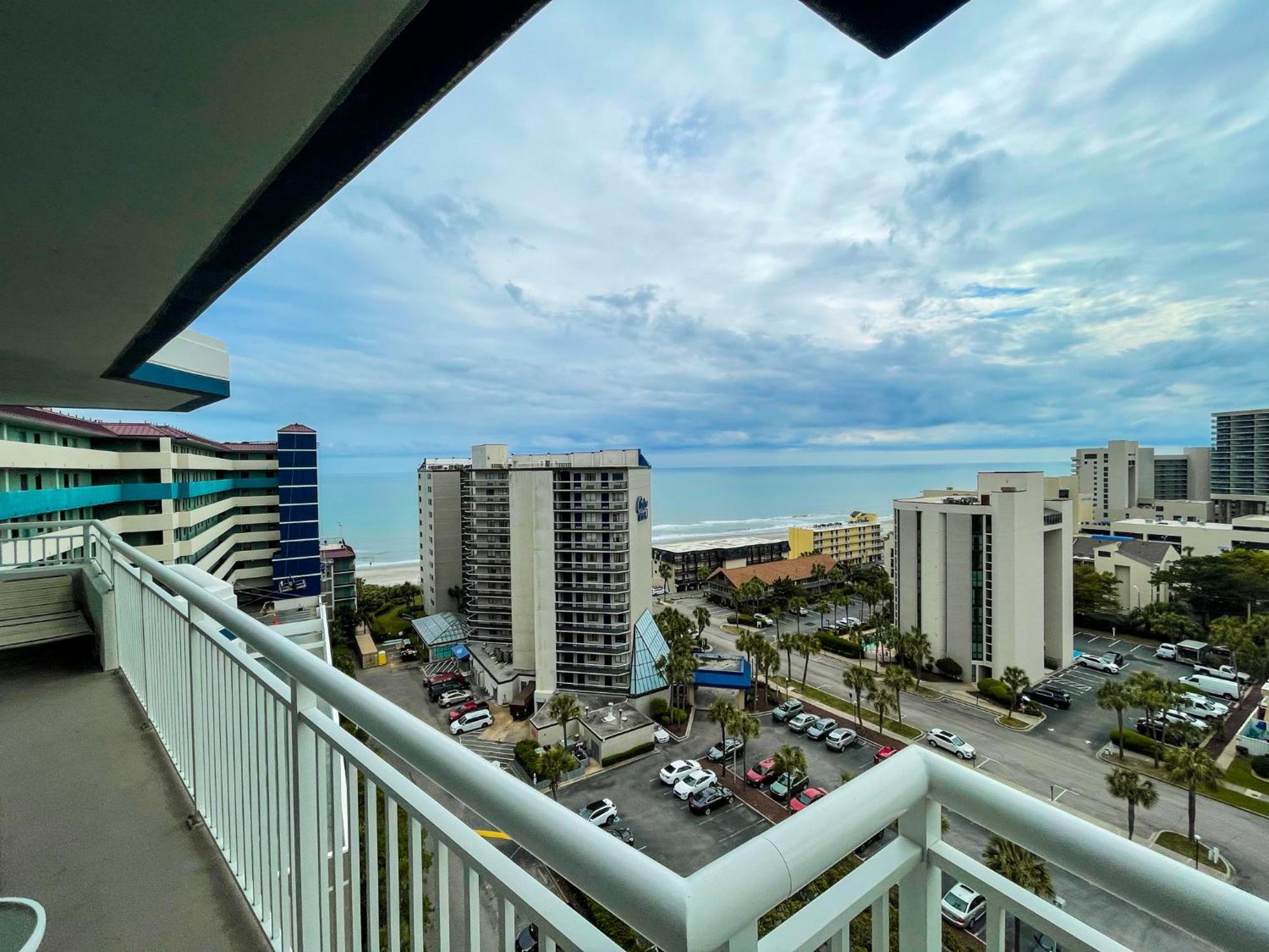 One-Bedroom Residential View,1578380012:JPEG