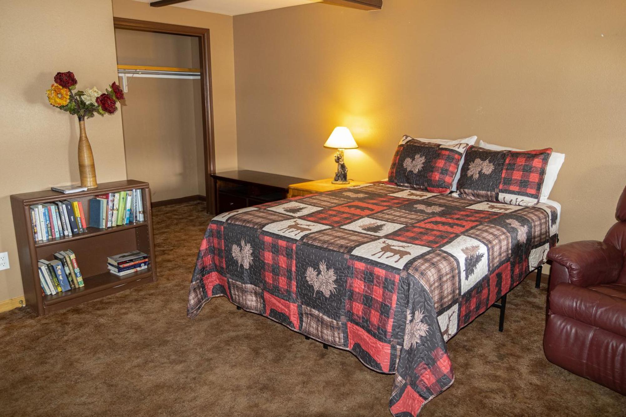 Suite with Lake View