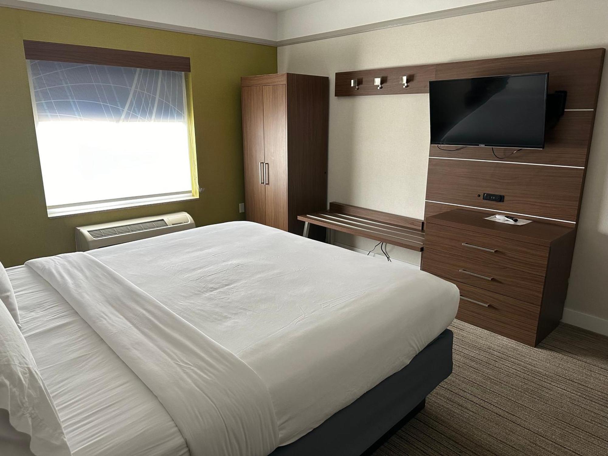 King Suite with Sofa Bed