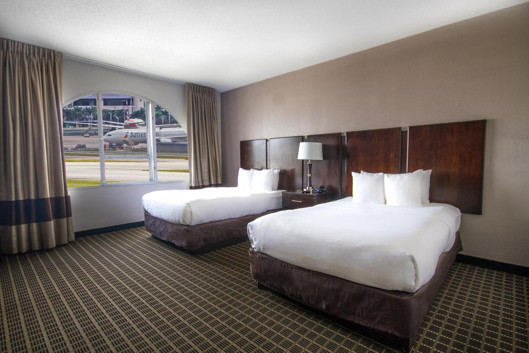 Double Room with Two Double Beds - Non-Smoking