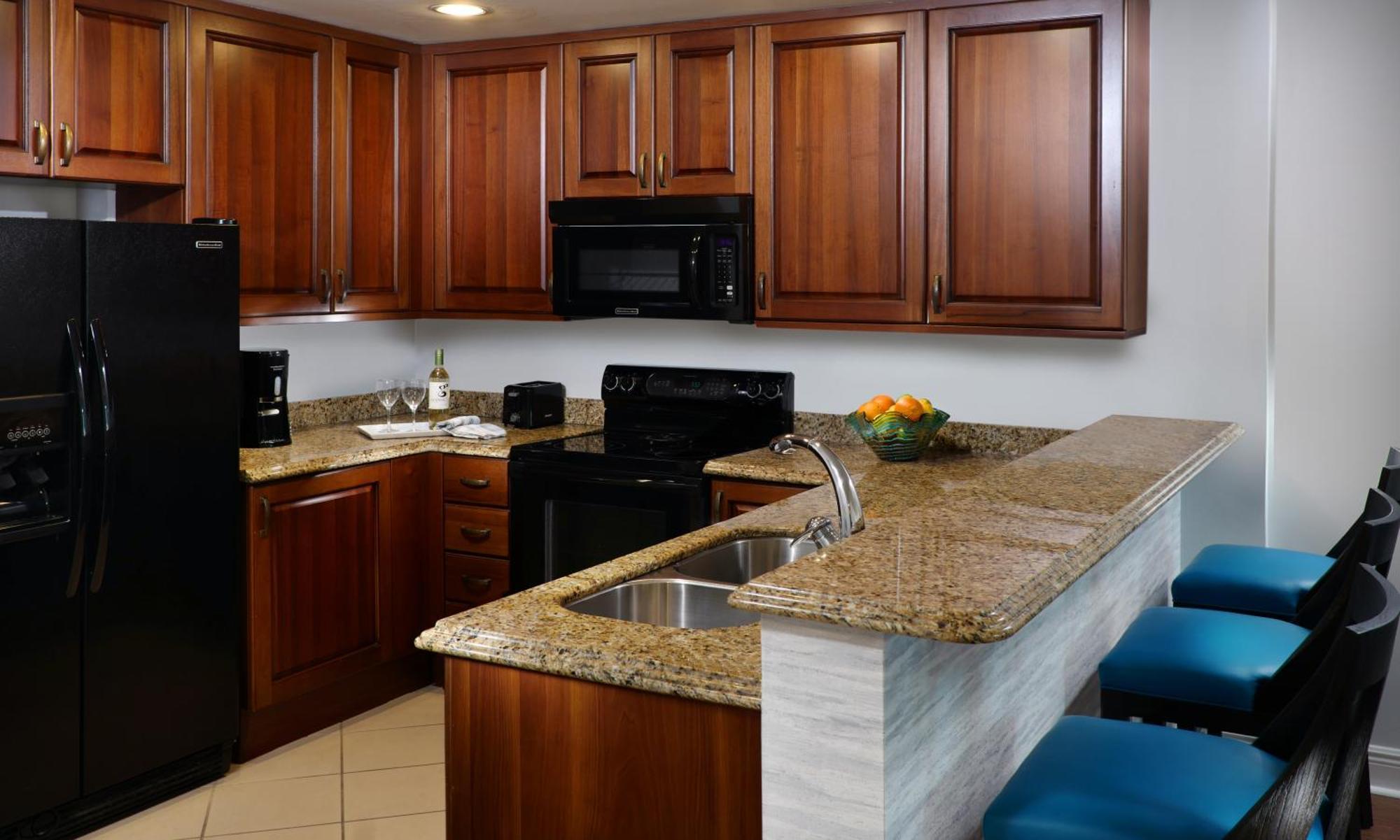 Two-Bedroom Suite,1602959307:JPEG