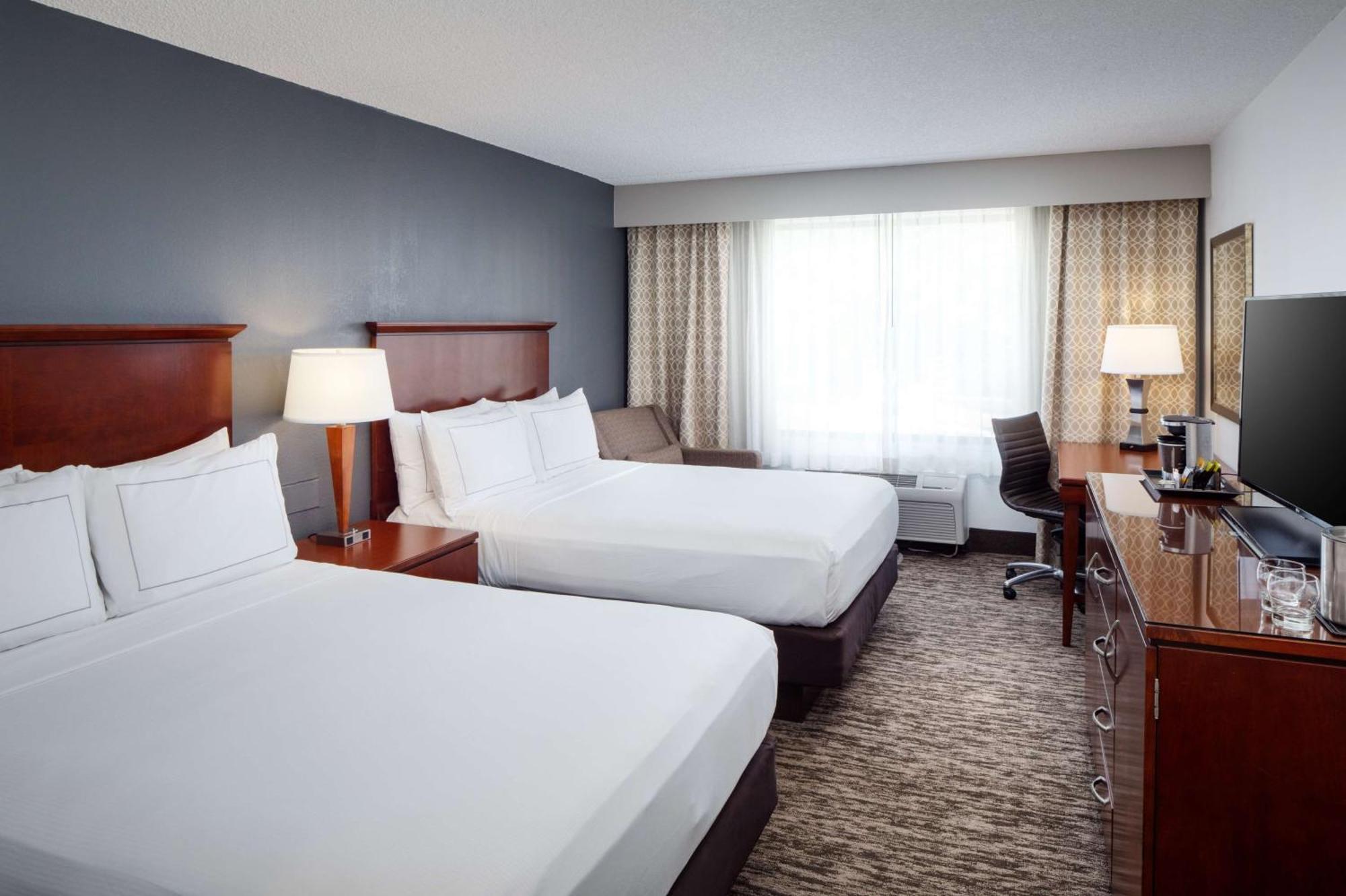 Queen Room with Two Queen Beds,1608293303:JPEG