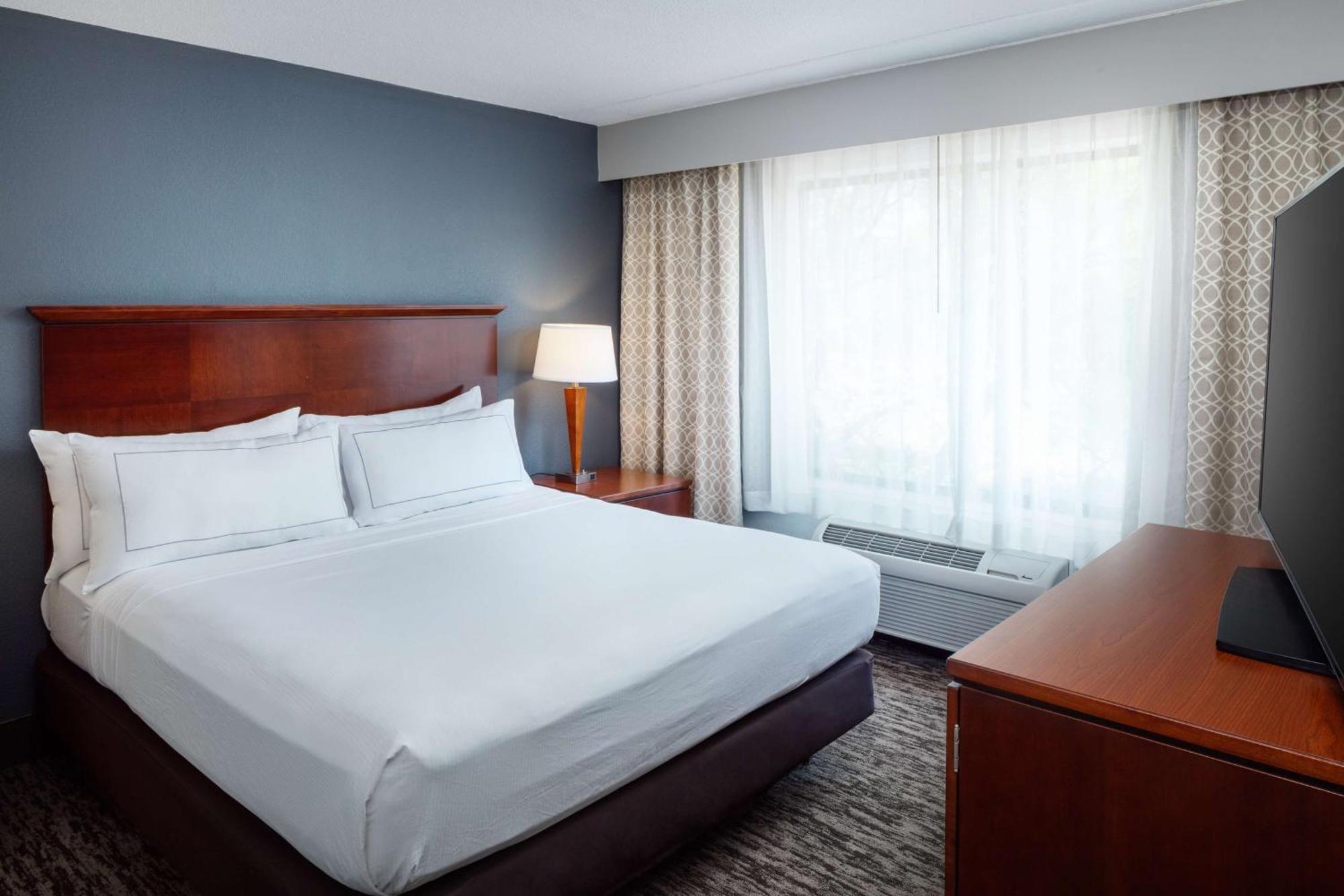 Two-Room King Suite with Sofa Bed,1608293303:JPEG