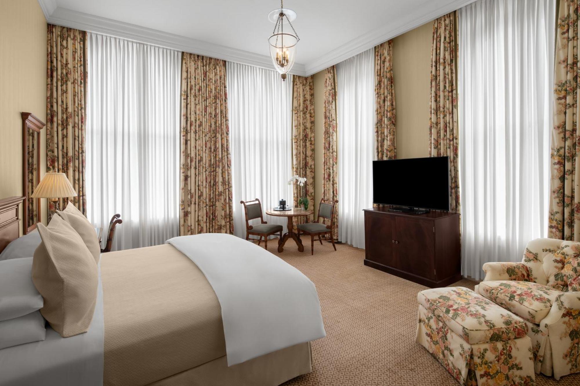 Superior Queen Room,1609334807:JPEG