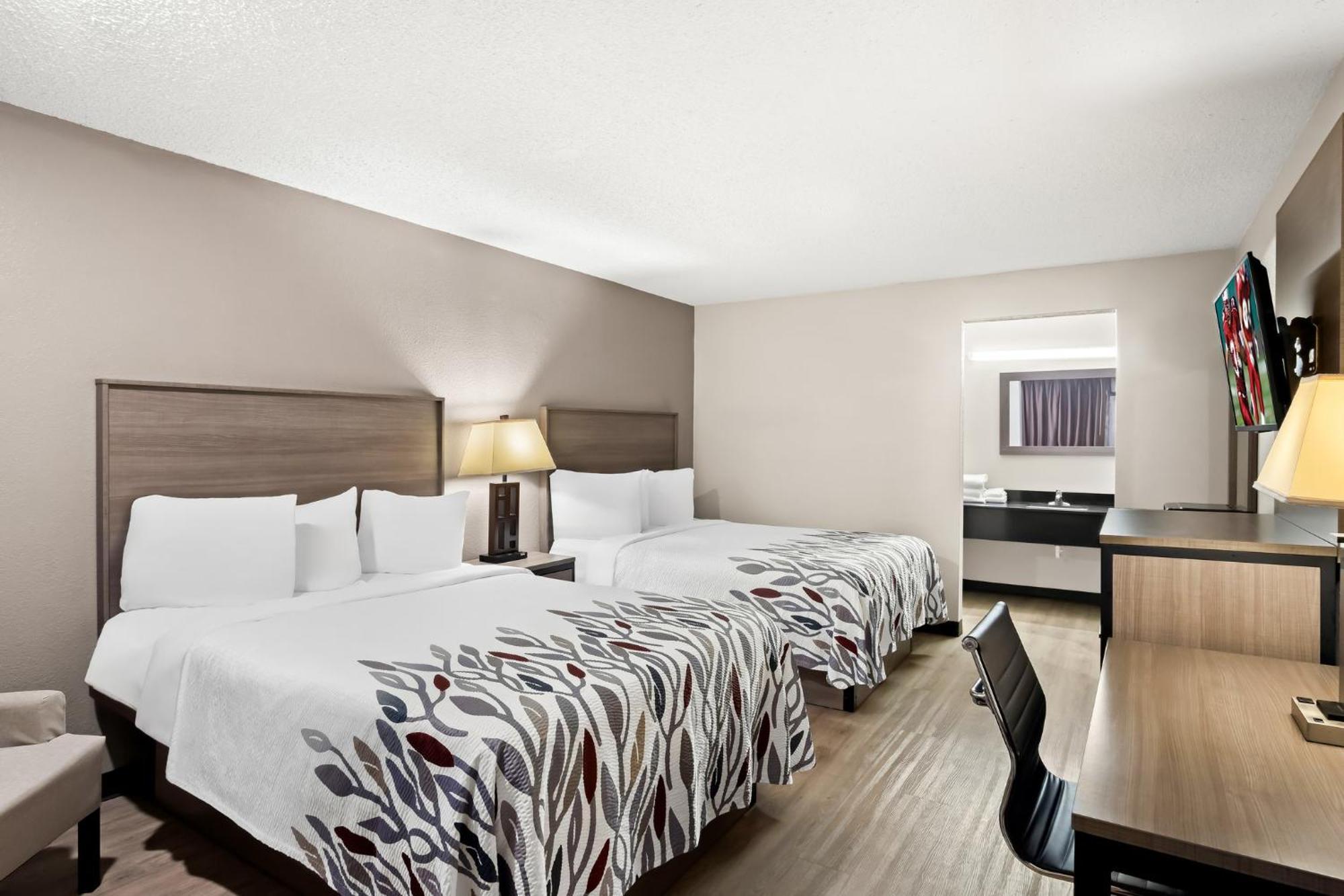 Deluxe Room Two Queen Beds Smoking,1434909982:JPEG