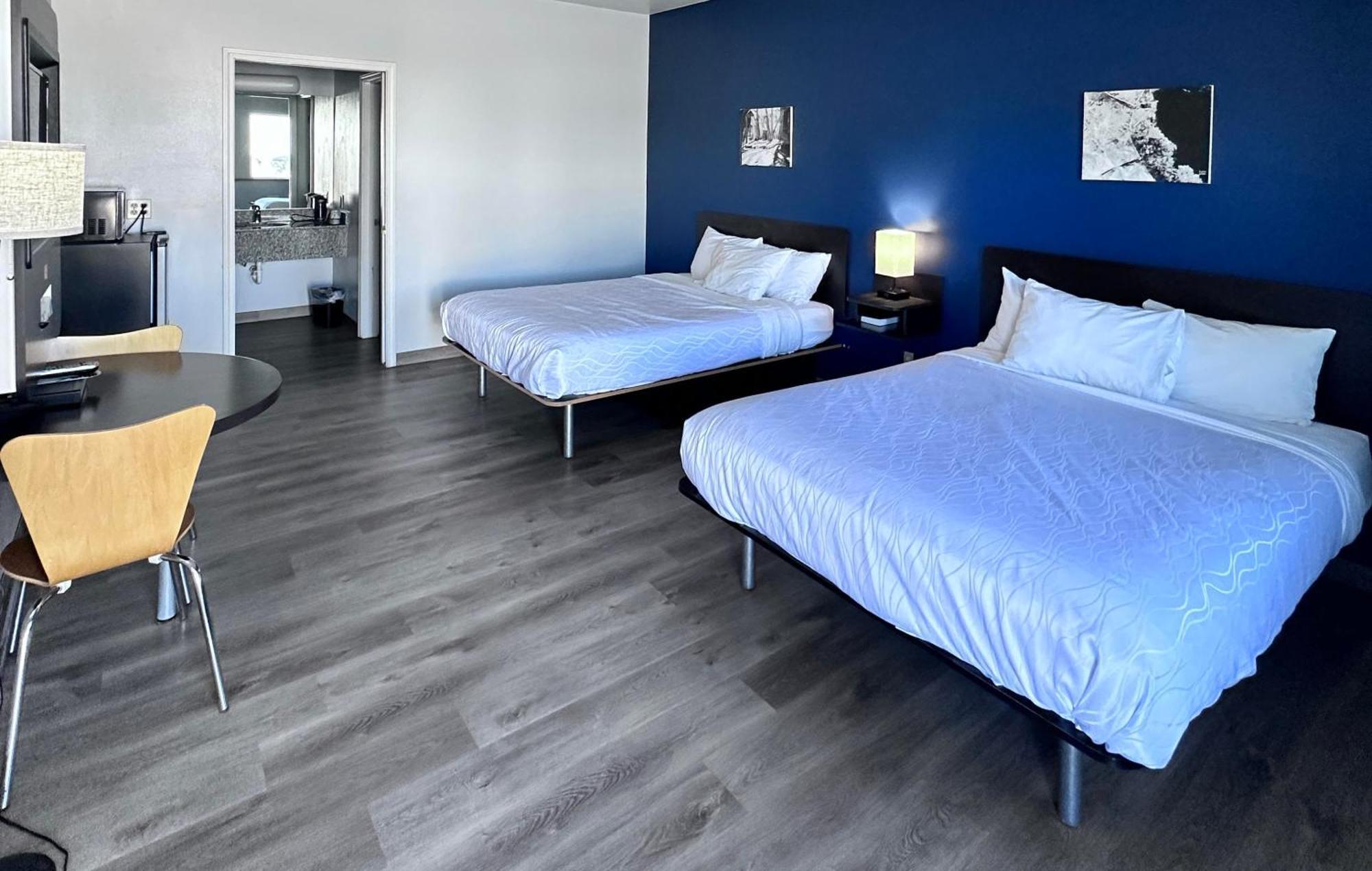 Queen Room with Two Queen Beds