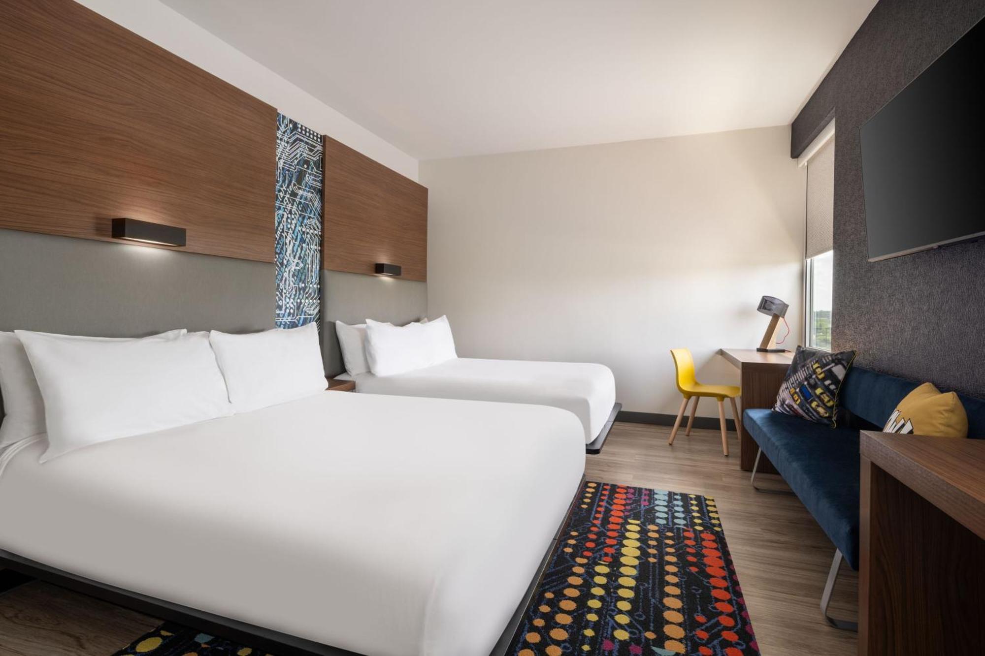 Aloft, Guest room, 2 Queen, High floor