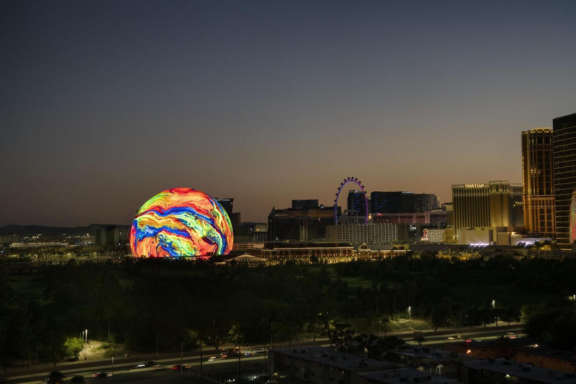 Guest room, 1 King, Sofa bed, Sphere view,1623657174:JPEG