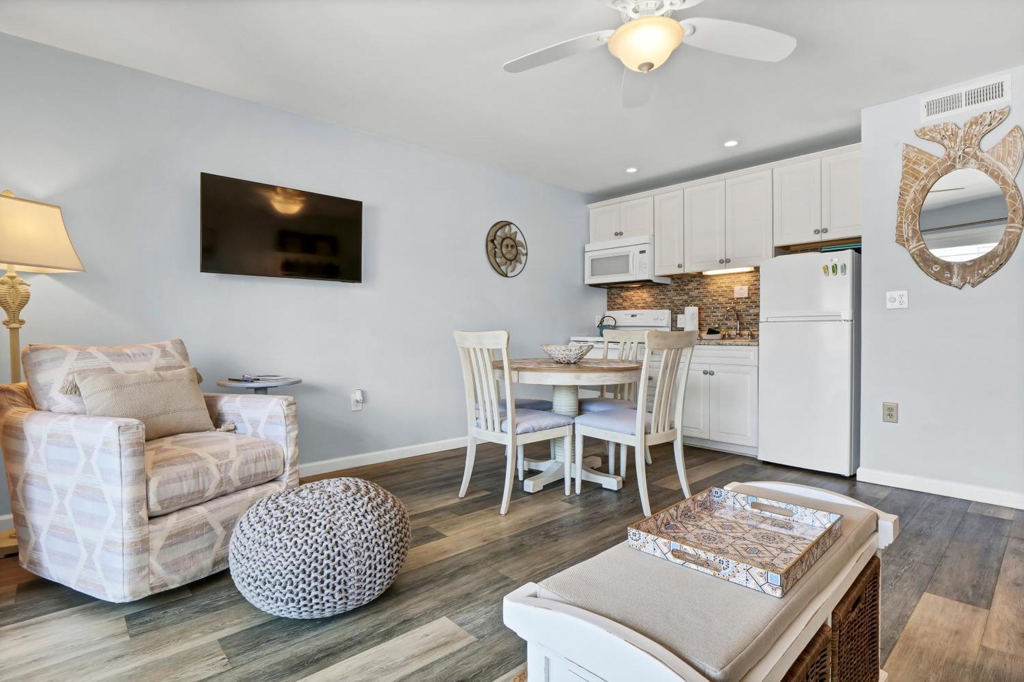King Suite with Ocean View