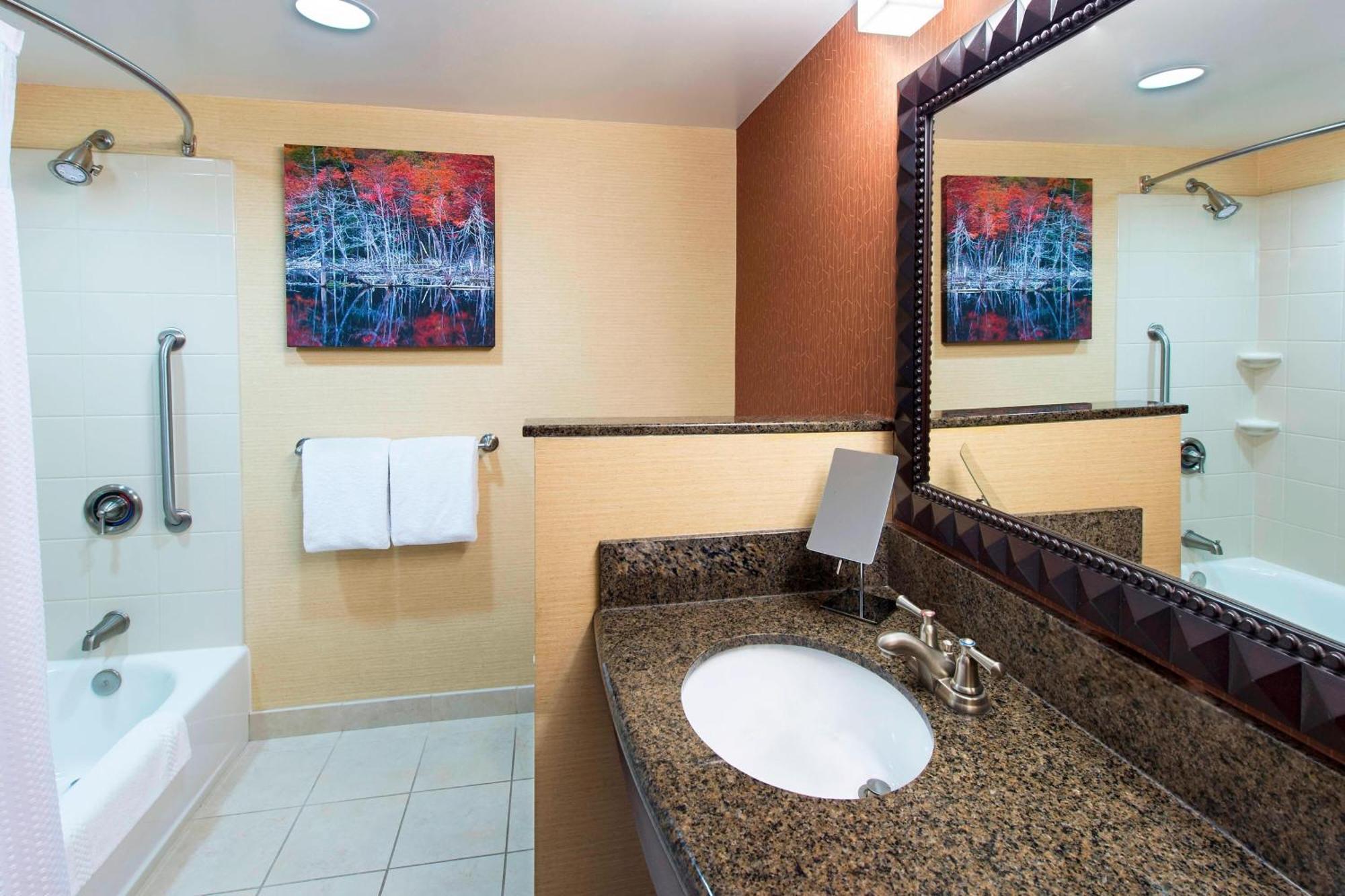 Superior King Room,1632212554:JPEG