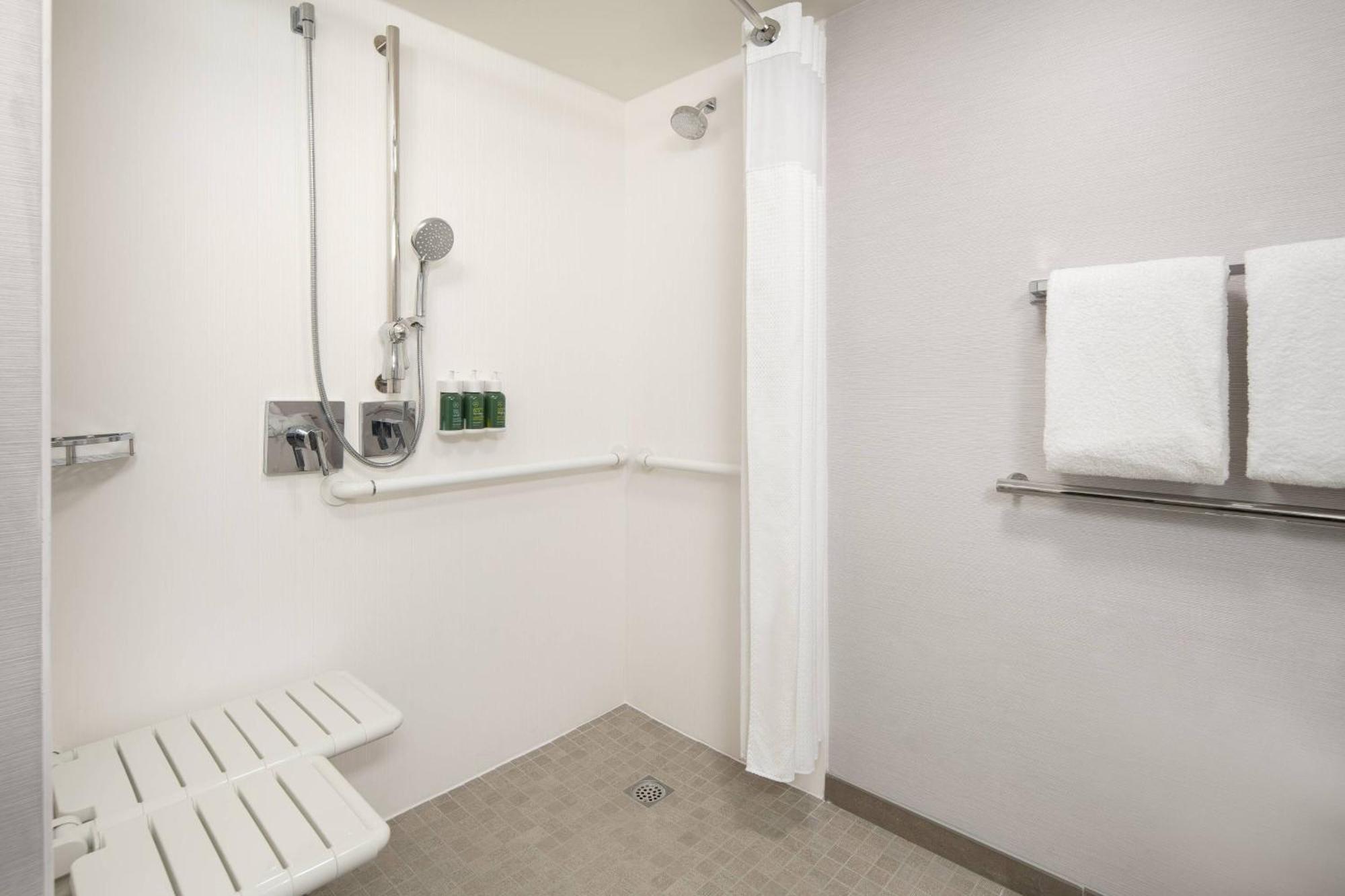 King Room with Sofa Bed,1632238972:JPEG