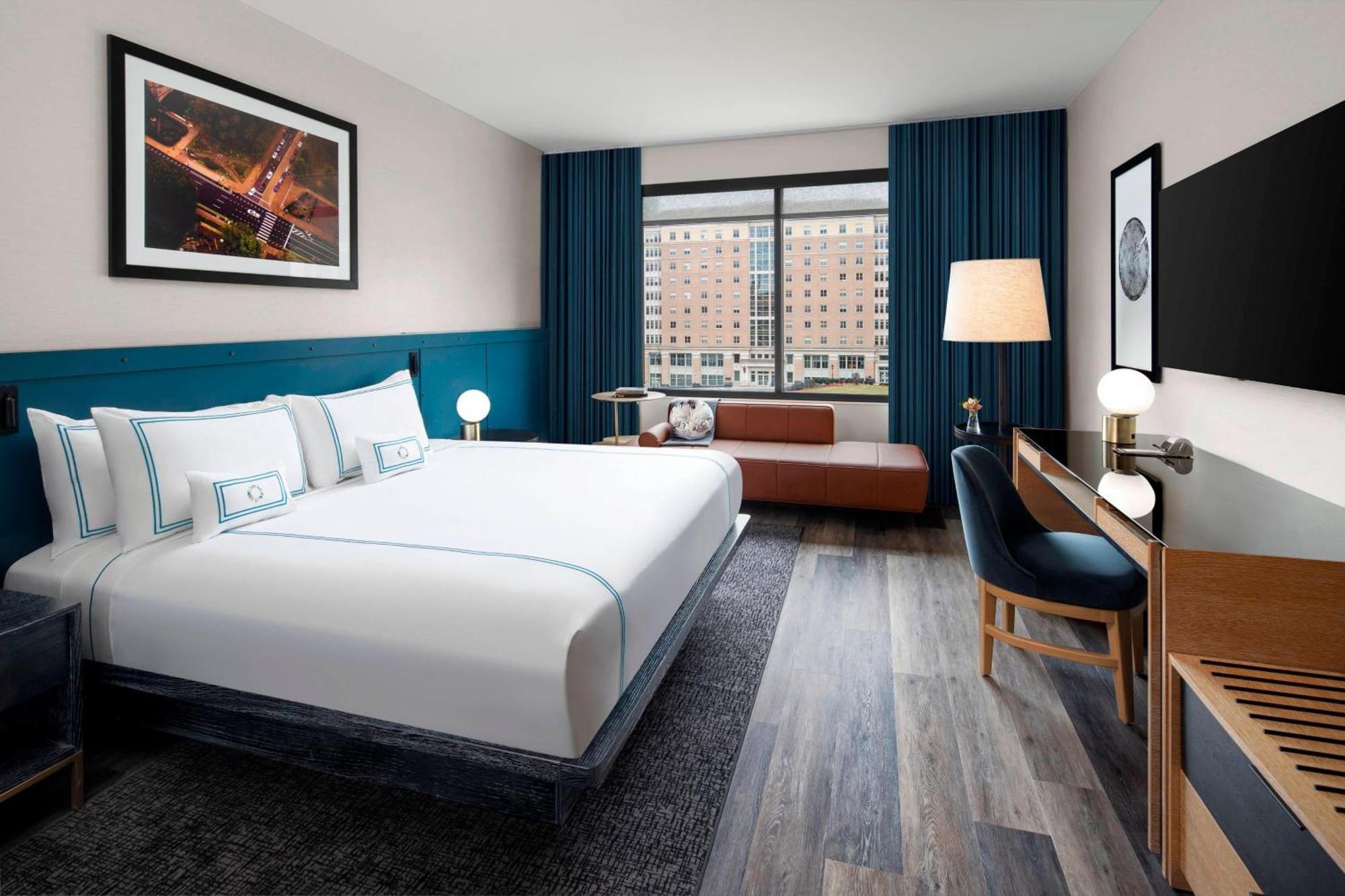 King Guest Room,1632296950:JPEG