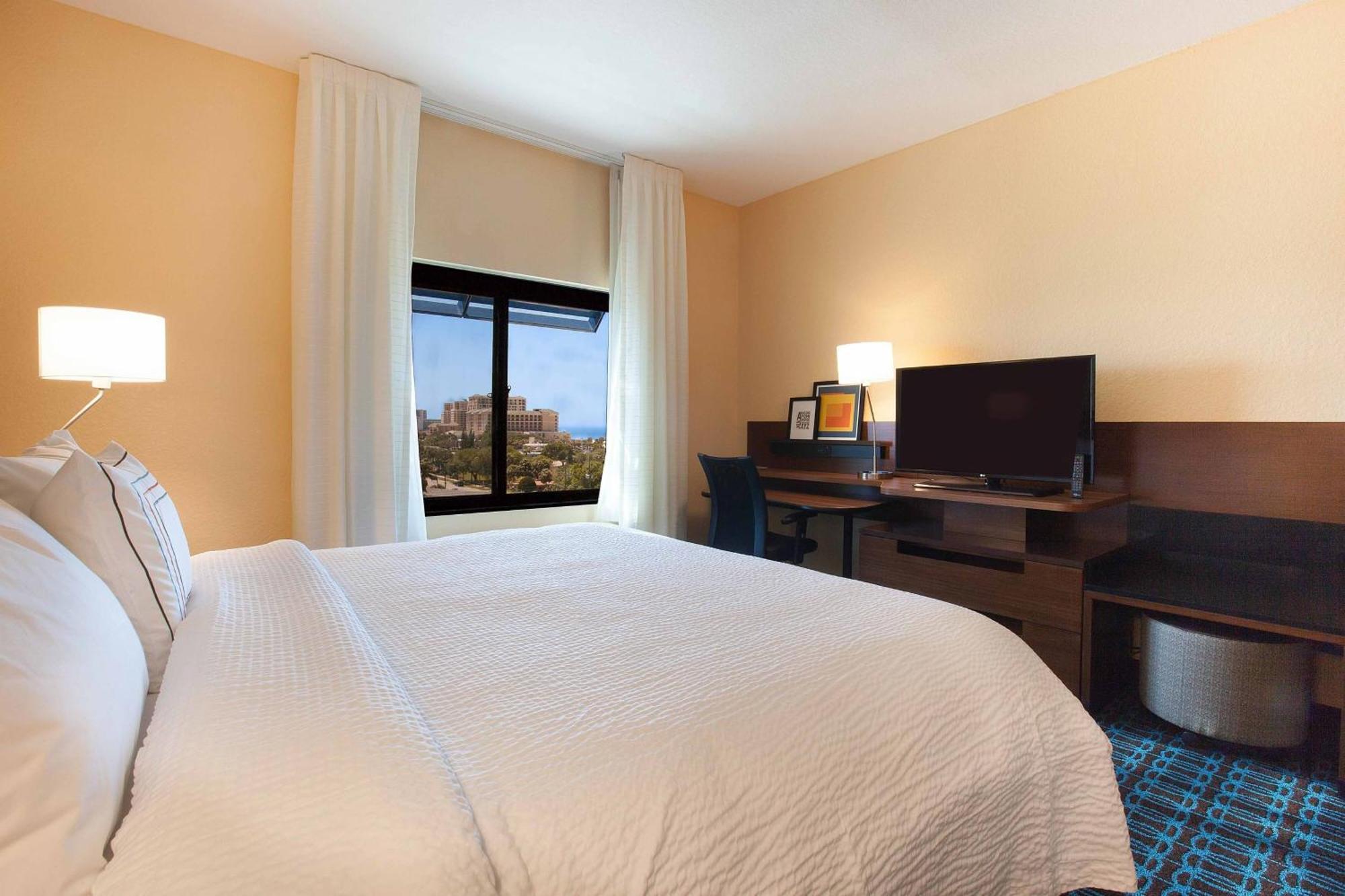 King Room,1633024673:JPEG