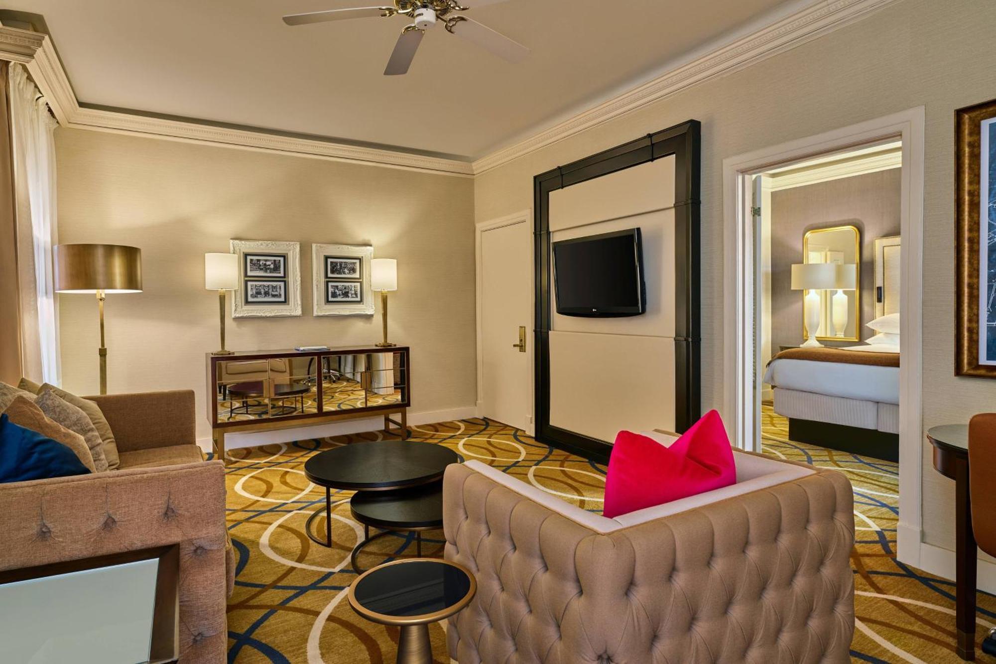 Palace King Room,1643169962:JPEG