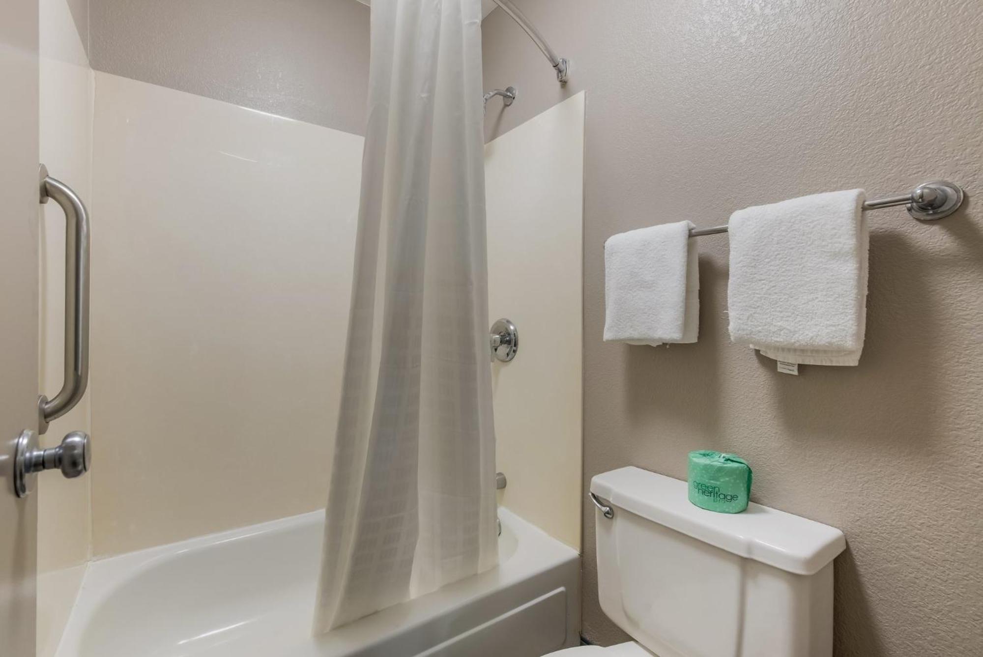 Deluxe Room with Two Queen Beds Non-Smoking