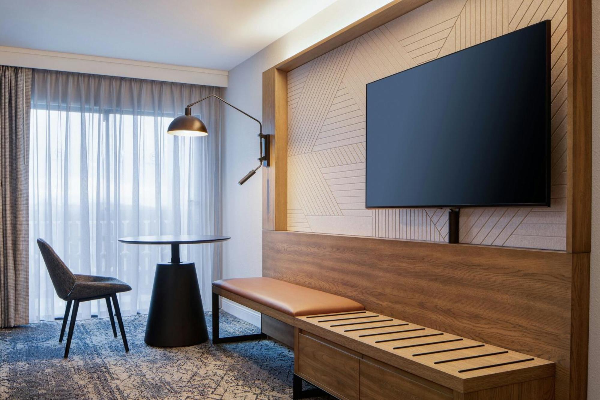 Concierge level, Guest room, 1 King