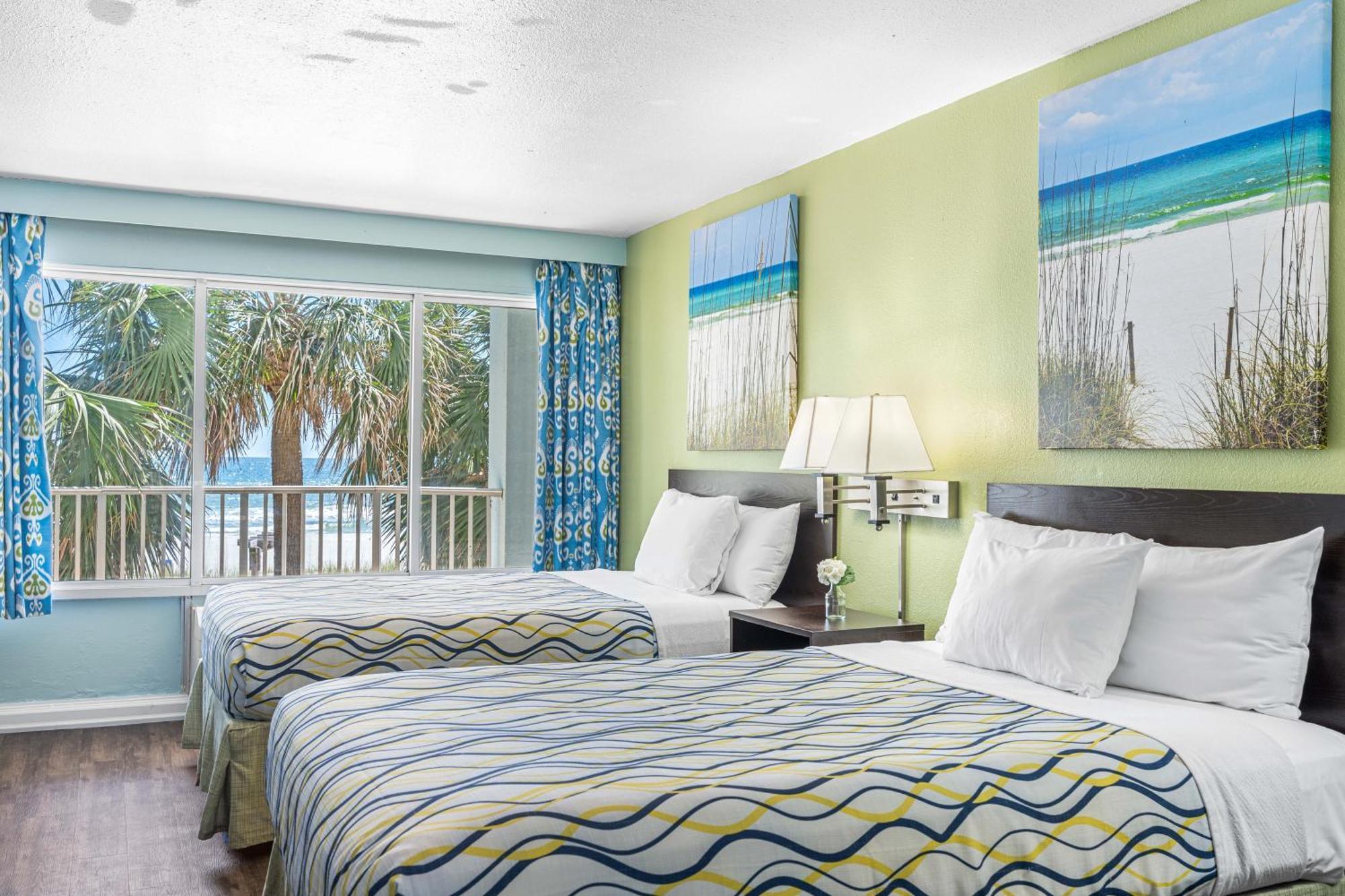 Double Room with Bunk Bed - Gulf Side,1670727752:JPEG