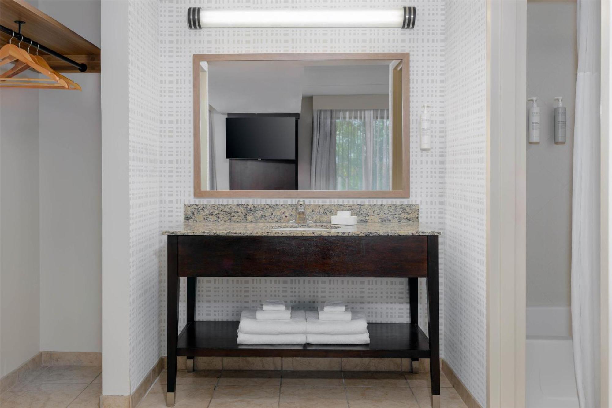 King Studio Suite - Non-Smoking,1679597354:JPEG